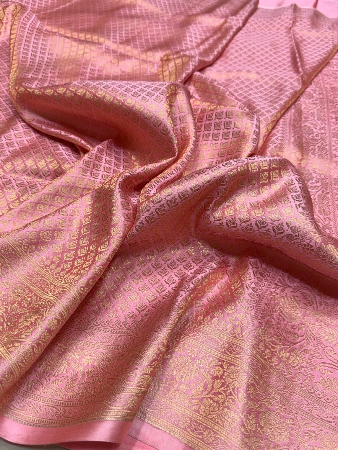 Baby Pink Handwoven Pure Mashru Banarasi Satin Silk Saree - Image 3