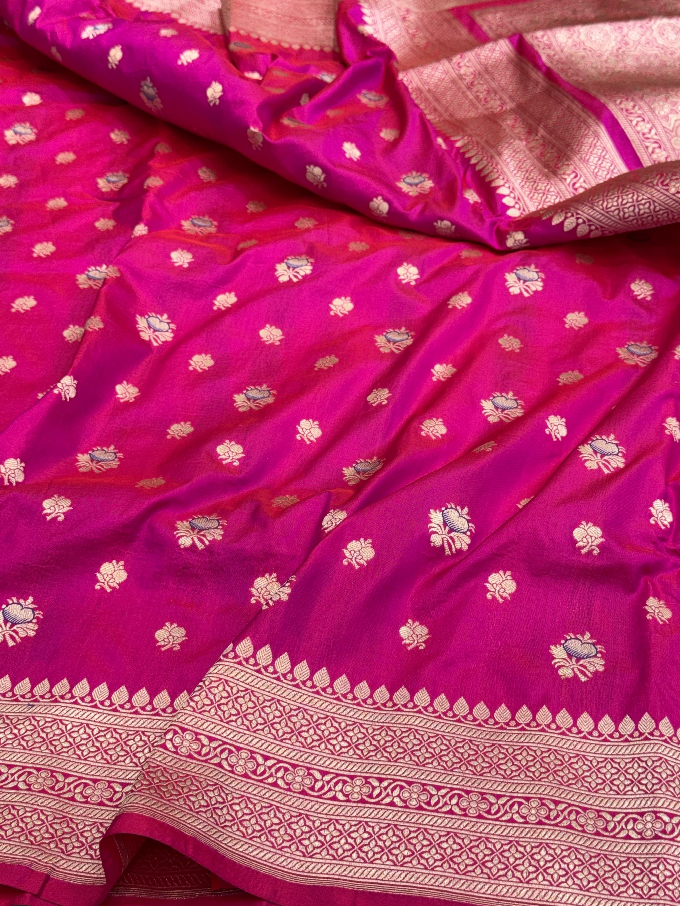 Banarasi Minakari Pure Katan Silk Saree | Pure Silk | Minakari Work | Cutwork Technique | Banarasi Katan Silk Saree - Image 7