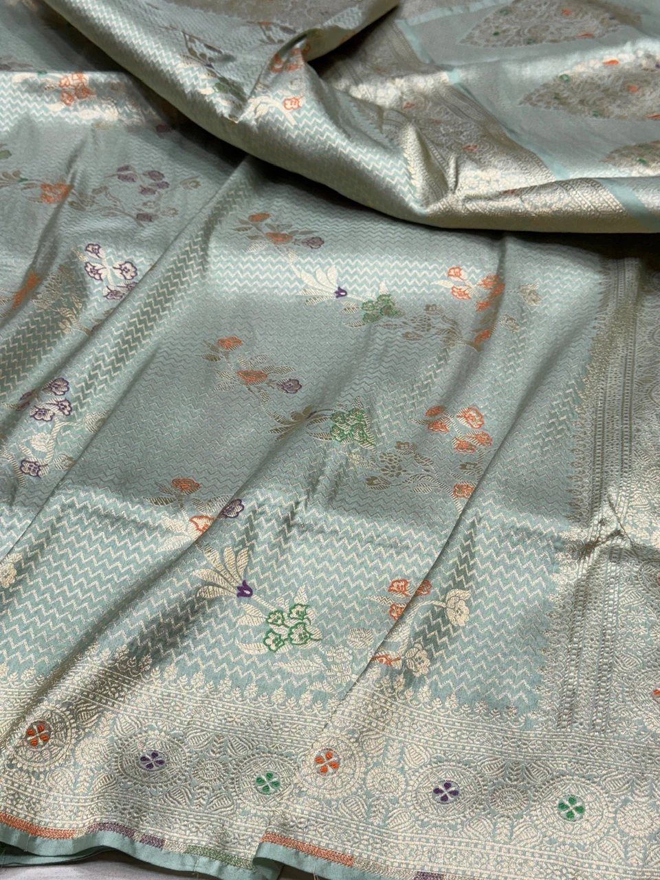 Banarasi Minakari Pure Katan Silk Brocade Saree – Rich Traditional Brocade Weave