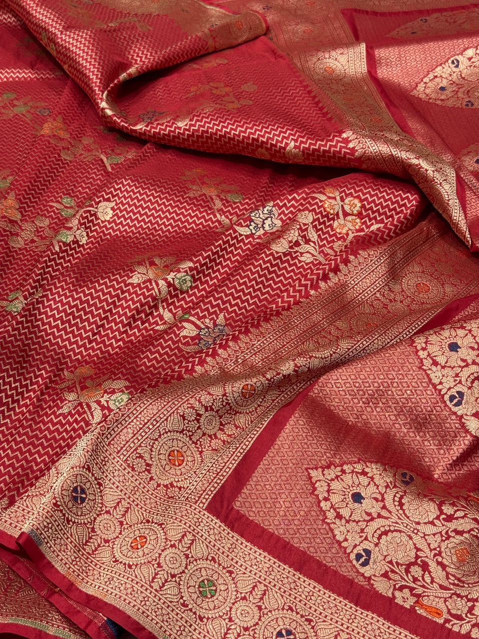 Banarasi Minakari Pure Katan Silk Brocade Saree – Rich Traditional Brocade Weave - Image 3