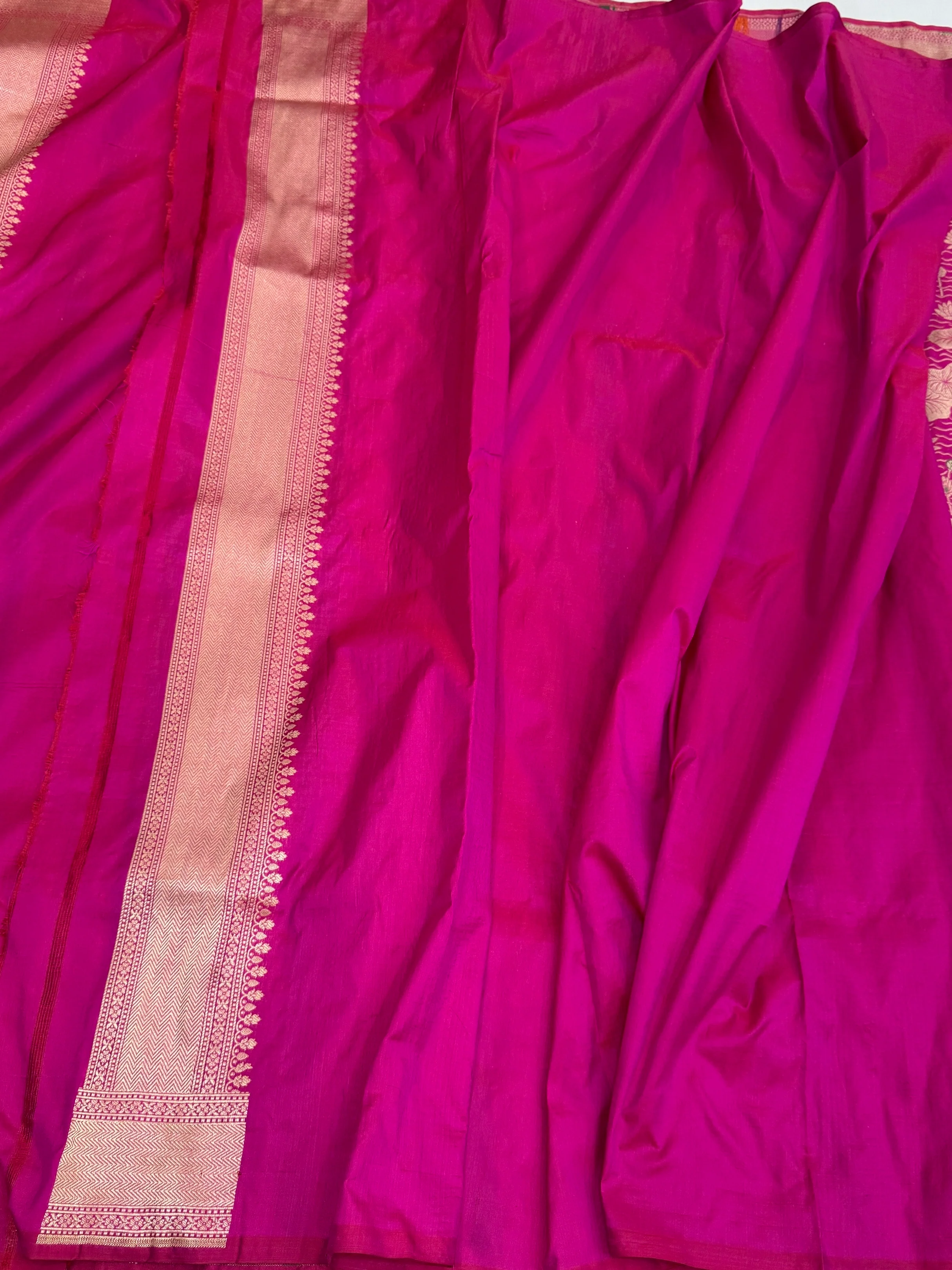 Banarasi Minakari Pure Silk Brocade Saree – Katan Silk with Intricate Minakari & Rich Brocade Weave - Image 8