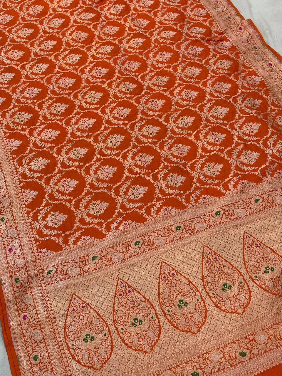 Banarasi Minakari Pure Katan Silk Saree | Pure Silk | Minakari Work | Cutwork Technique | Banarasi Katan Silk Saree - Image 2