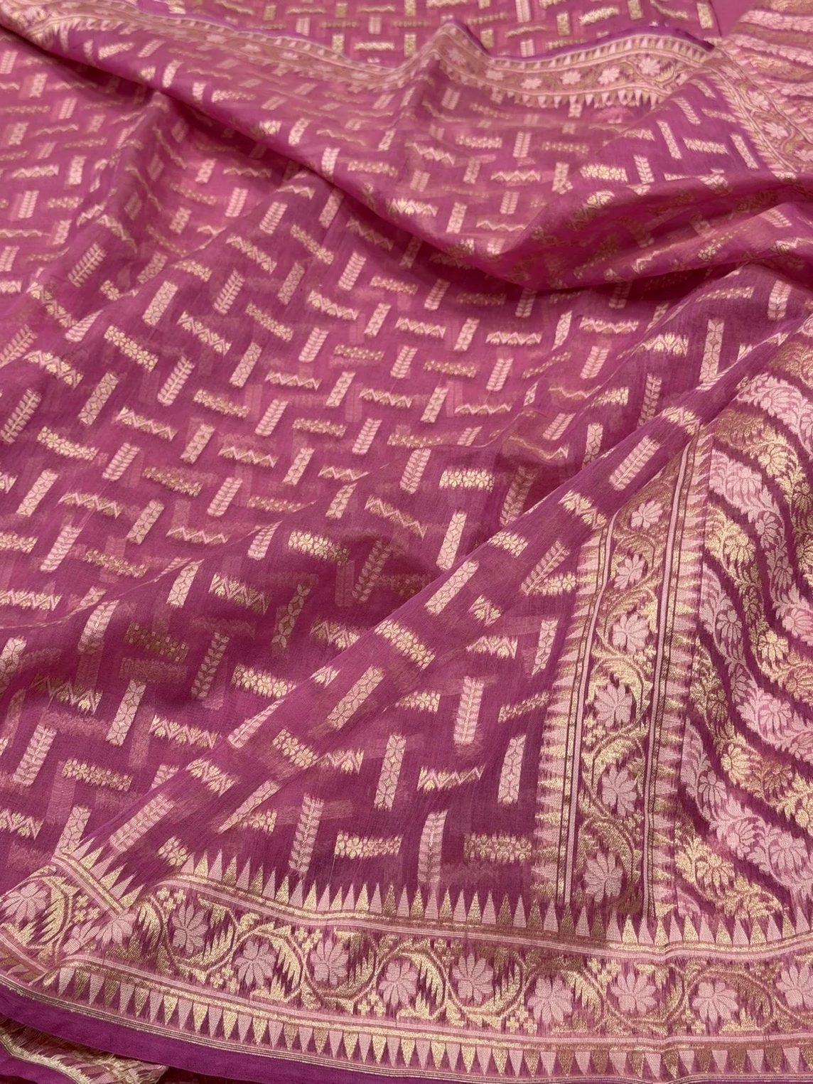 Banarasi Pure Kora Cotton Saree - Image 4