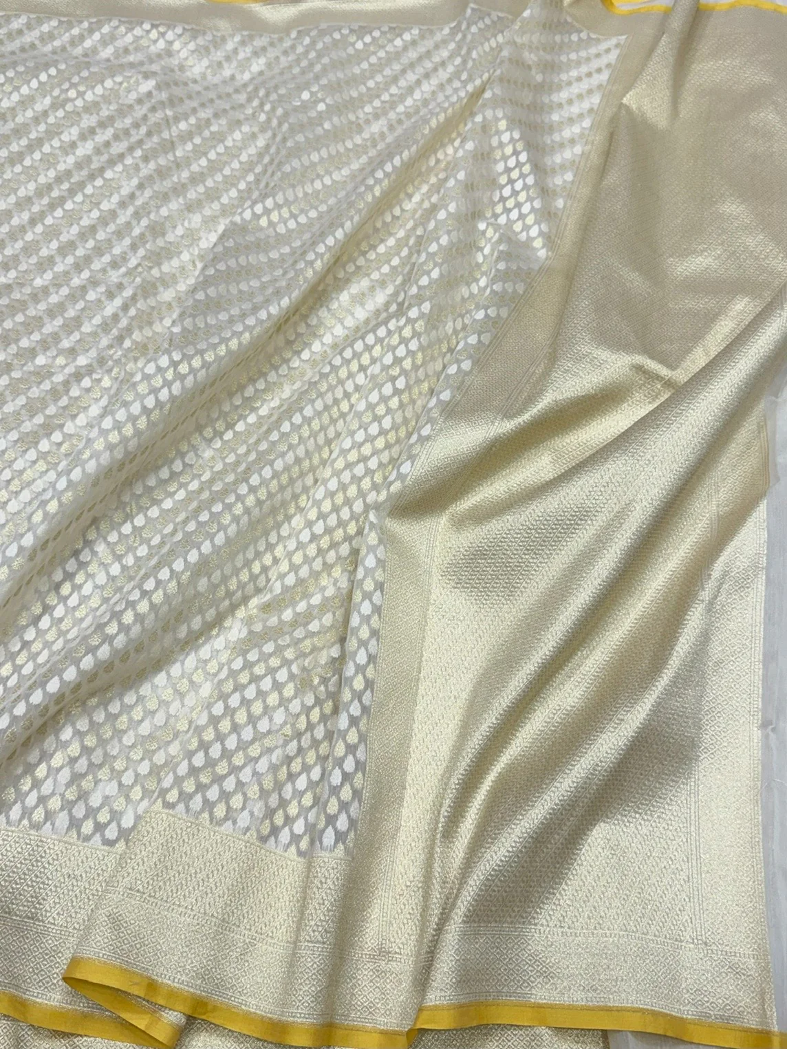 White Banarasi Pure Kora Cotton Saree - Image 3