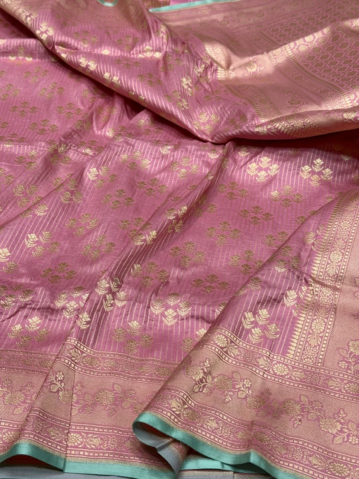Banarasi Pure Katan Silk Saree | Pure Silk | Cutwork Technique | Banarasi Katan Silk Saree - Image 4