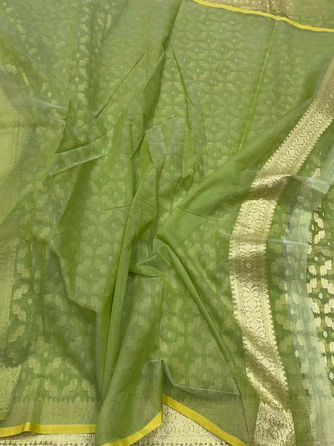 Green Banarasi Pure Kora Cotton Saree - Image 2