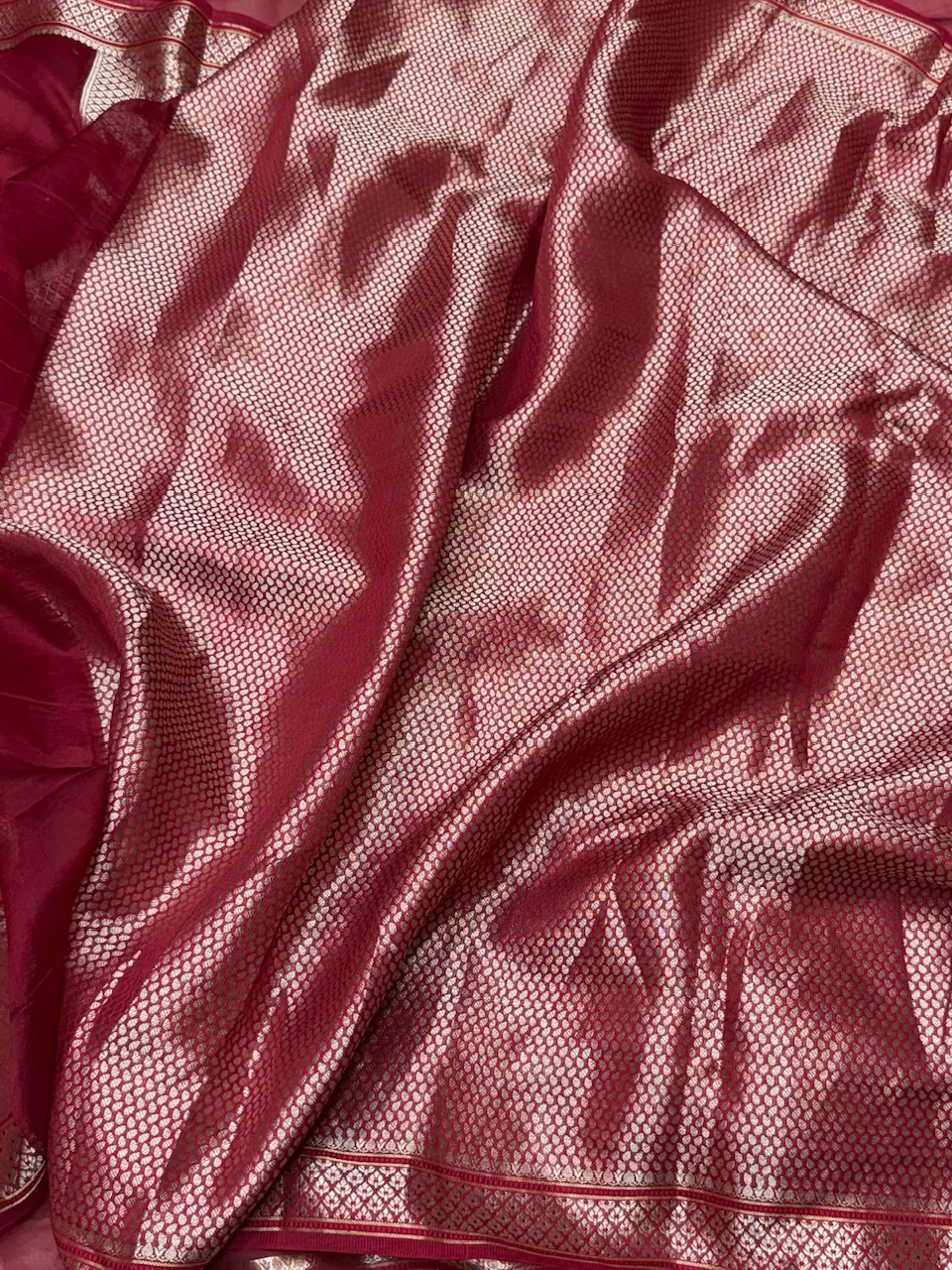 Red Banarasi Pure Organza Silk Saree - Image 2