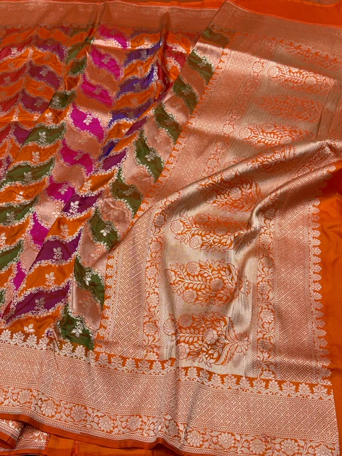 Multicolour Banarasi Pure Silk Saree – Cutwork Weave in 100% Pure Katan Silk - Image 3