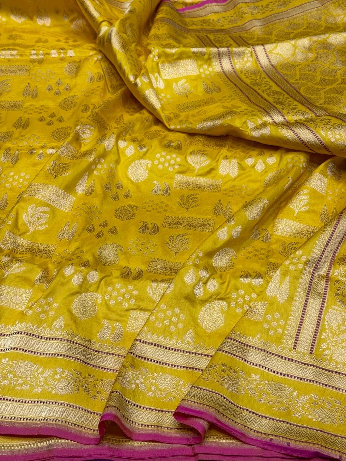 Banarasi Pure Katan Silk Saree | Pure Silk | Cutwork Technique | Banarasi Katan Silk Saree - Image 10