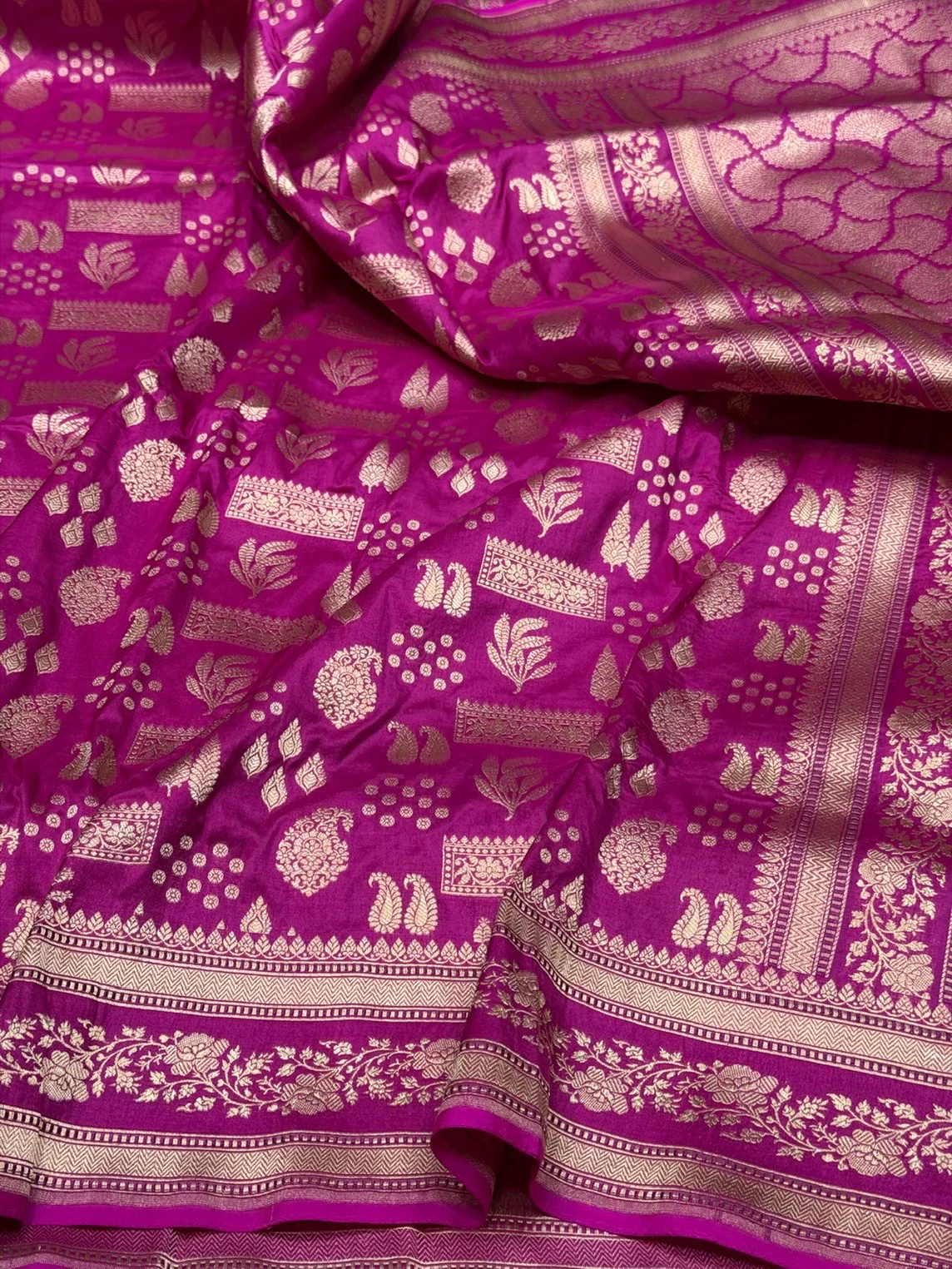 Banarasi Pure Katan Silk Saree | Pure Silk | Cutwork Technique | Banarasi Katan Silk Saree - Image 22