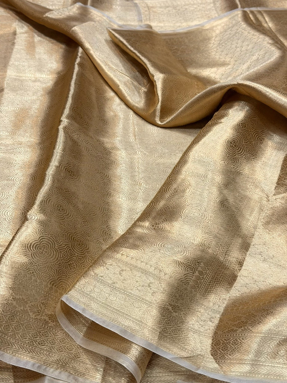 Gold Banarasi Pure Tissue Brocade Silk Saree – Festive & Wedding Saree