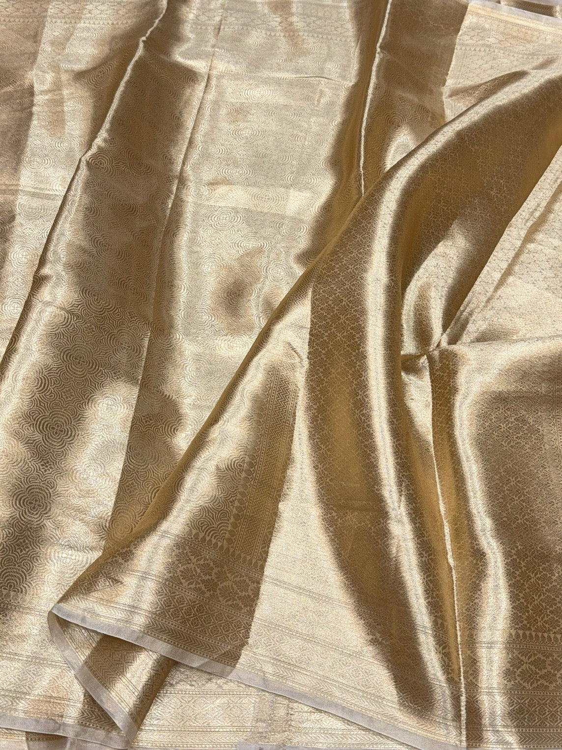Gold Banarasi Pure Tissue Brocade Silk Saree – Festive & Wedding Saree - Image 3