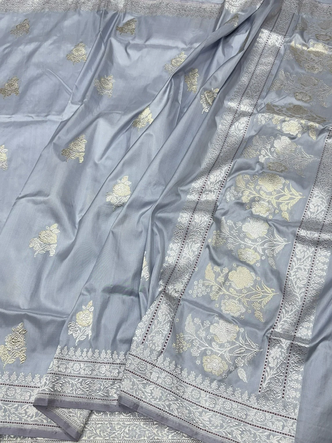 Cool Grey Handwoven Ektara Pure Banarasi Silk Saree - Image 3