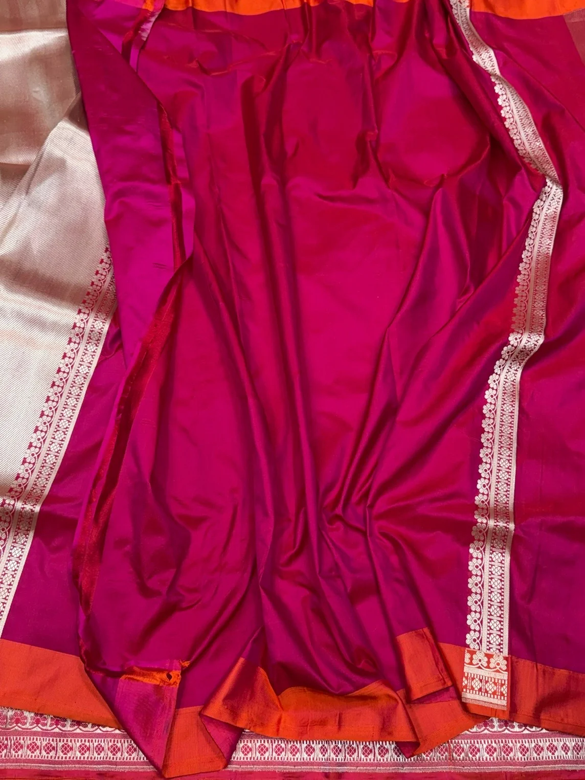 Red Handwoven Pure Banarasi Brocade Saree – Kadwa Katan Silk | Authentic Banaras Handloom - Image 2