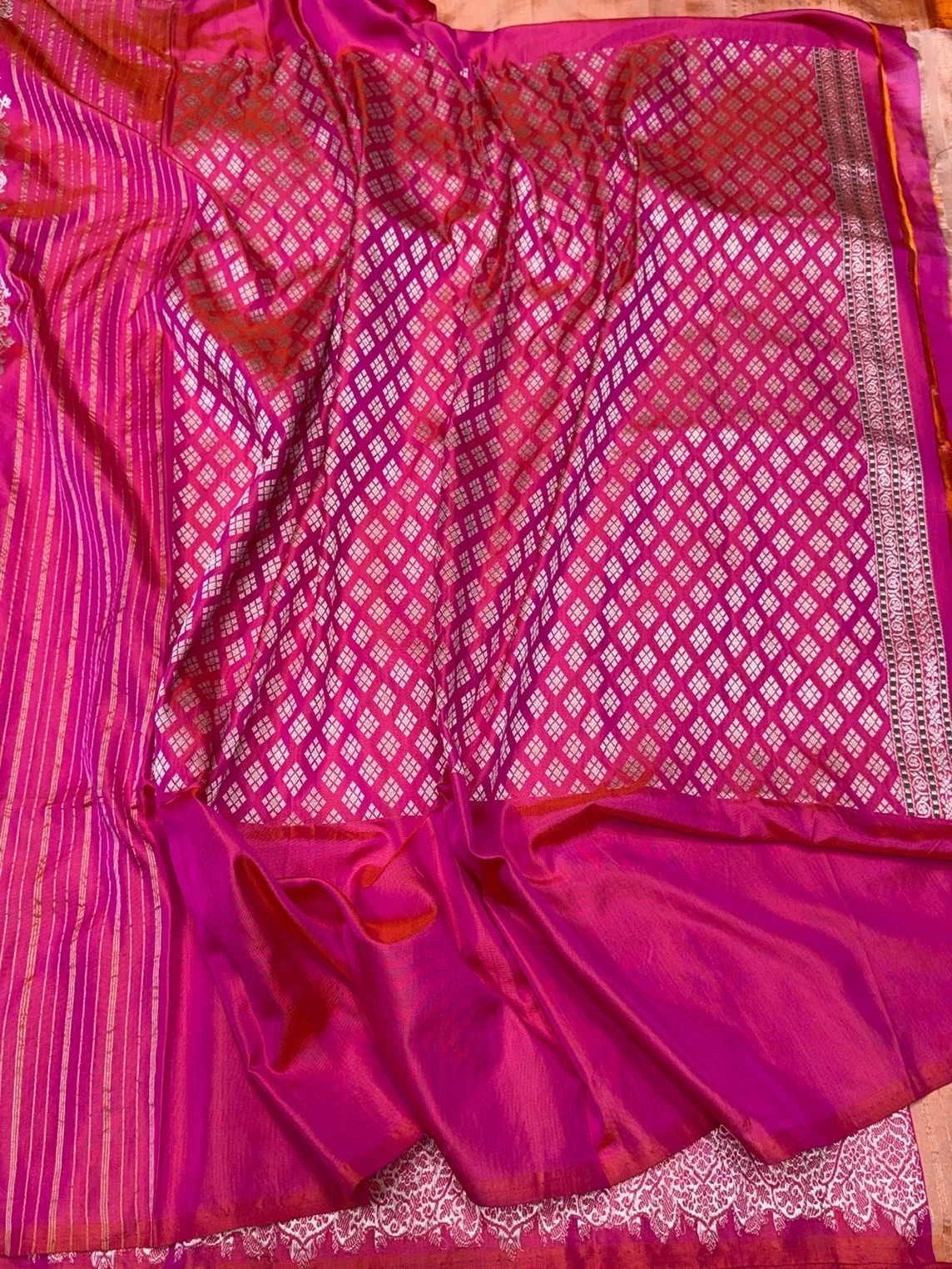 Peach Handwoven Pure Banarasi Ektara Silk Saree – Luxury Kadwa Weave - Image 2
