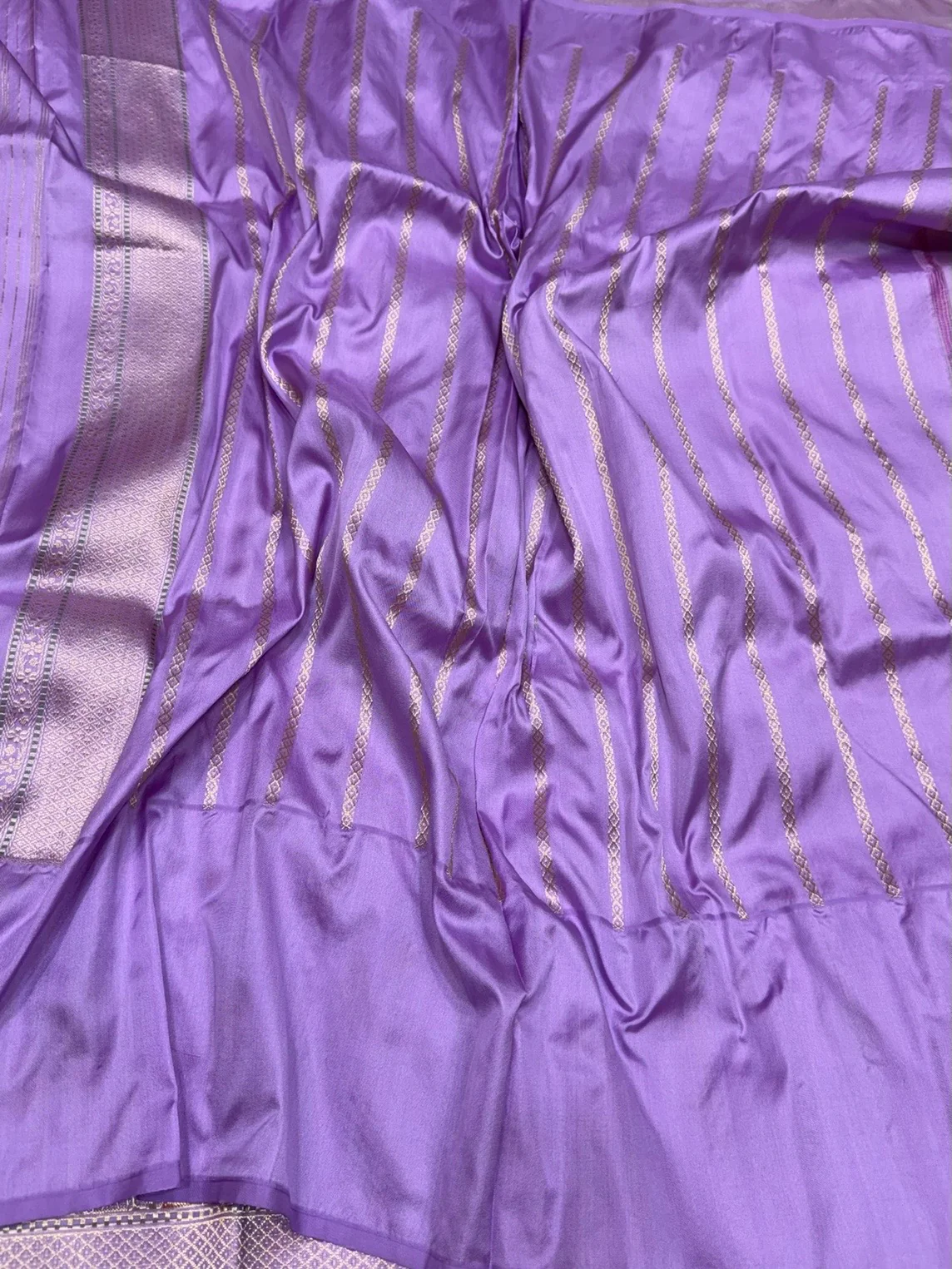 Lavender Handwoven Pure Banarasi Ektara Silk Saree - Image 2