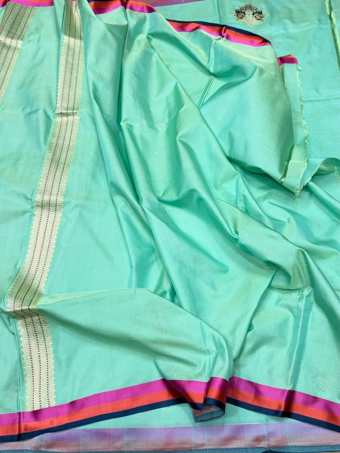 Sea Green Handwoven Pure Banarasi Ektara Silk Satin Border Saree - Image 2