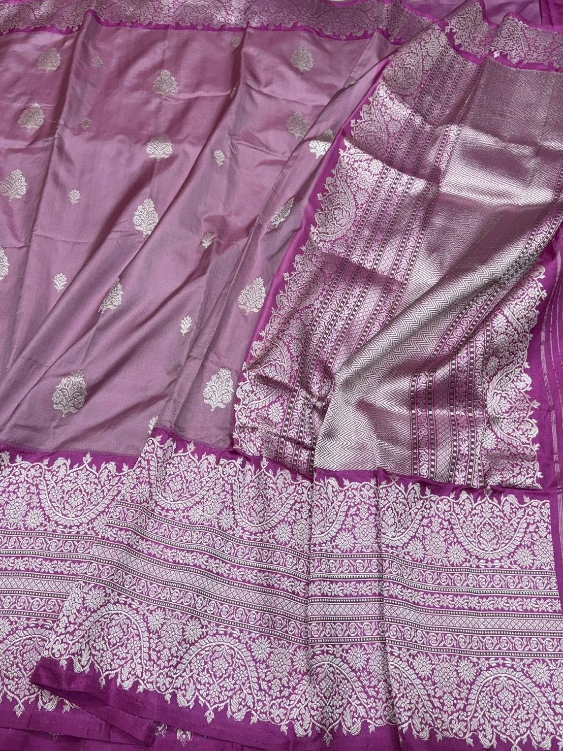 Dusty Rose Pink Handwoven Pure Banarasi Ektara Silk Saree – Kadwa Iktara Weave, Pure Mulberry Silk - Image 3