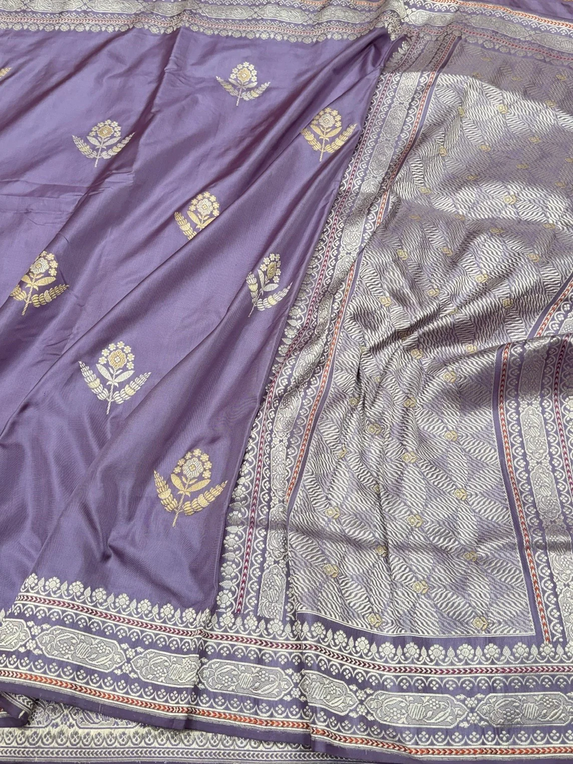 Lavender Purple Handwoven Pure Banarasi Ektara Silk Saree | Kadwa Weave | Pure Mulberry Ektara Silk | Handloom Banarasi Saree - Image 3