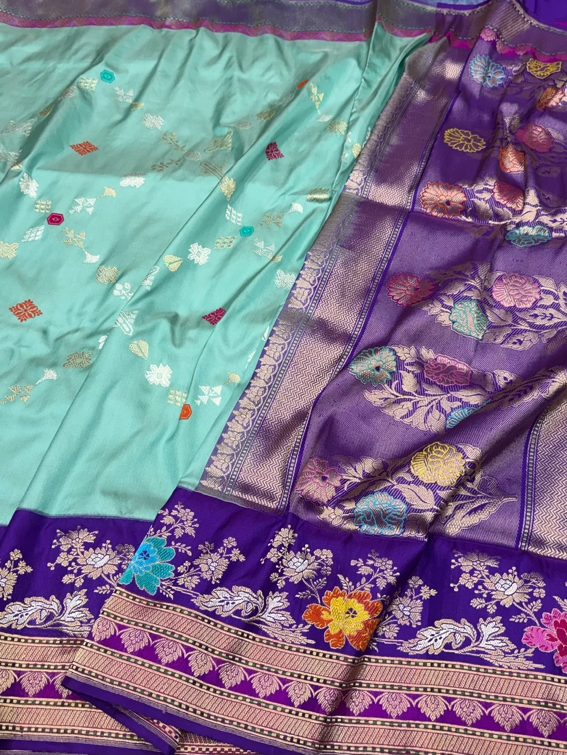 Sea Green Handwoven Pure Banarasi Ektara Silk Saree – Luxury Kadwa Weave - Image 3