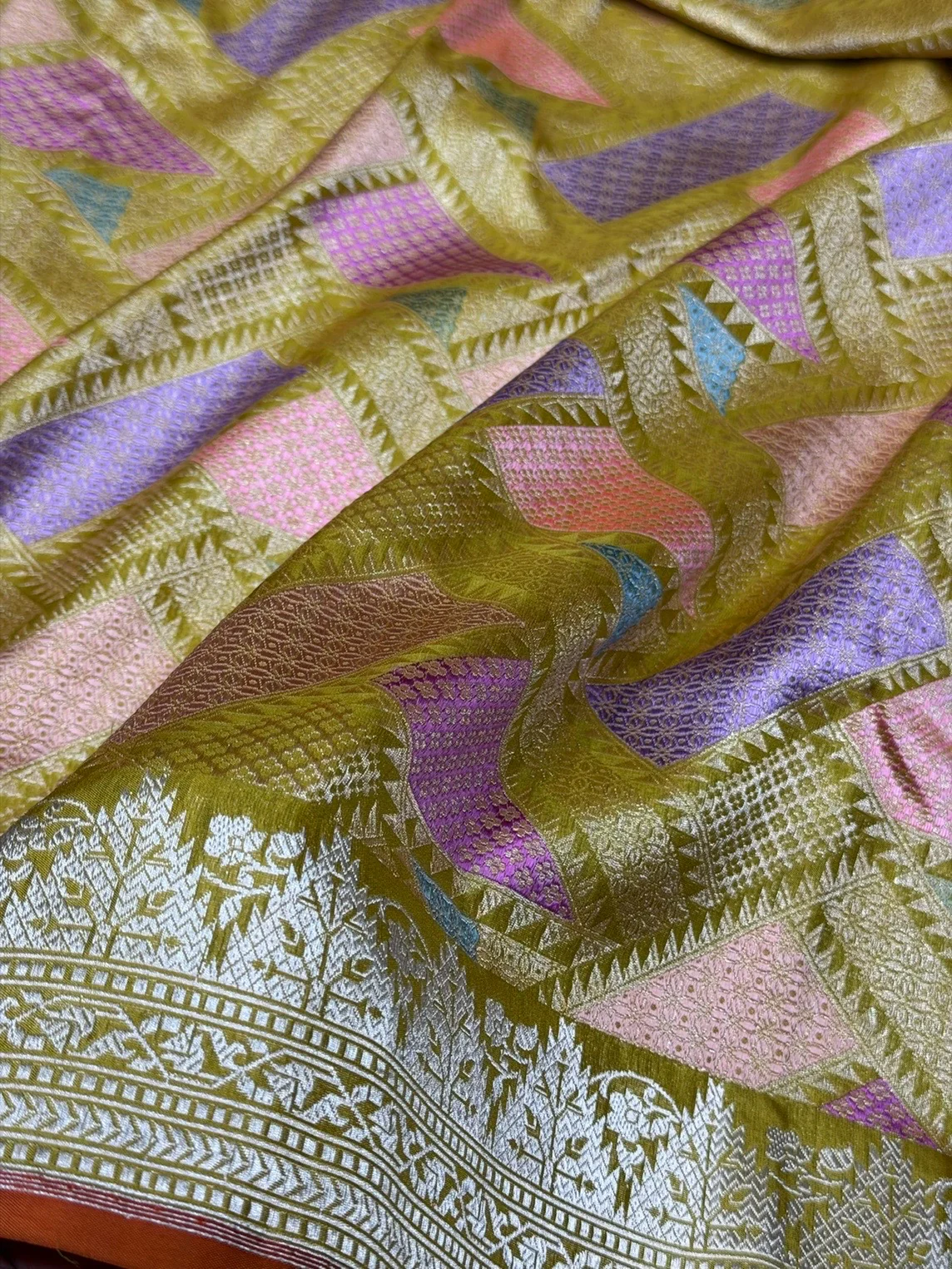 Mustard Yellow Handwoven Pure Banarasi Kimkhab Silk Brocade Saree – Luxury Banarasi Brocade - Image 3