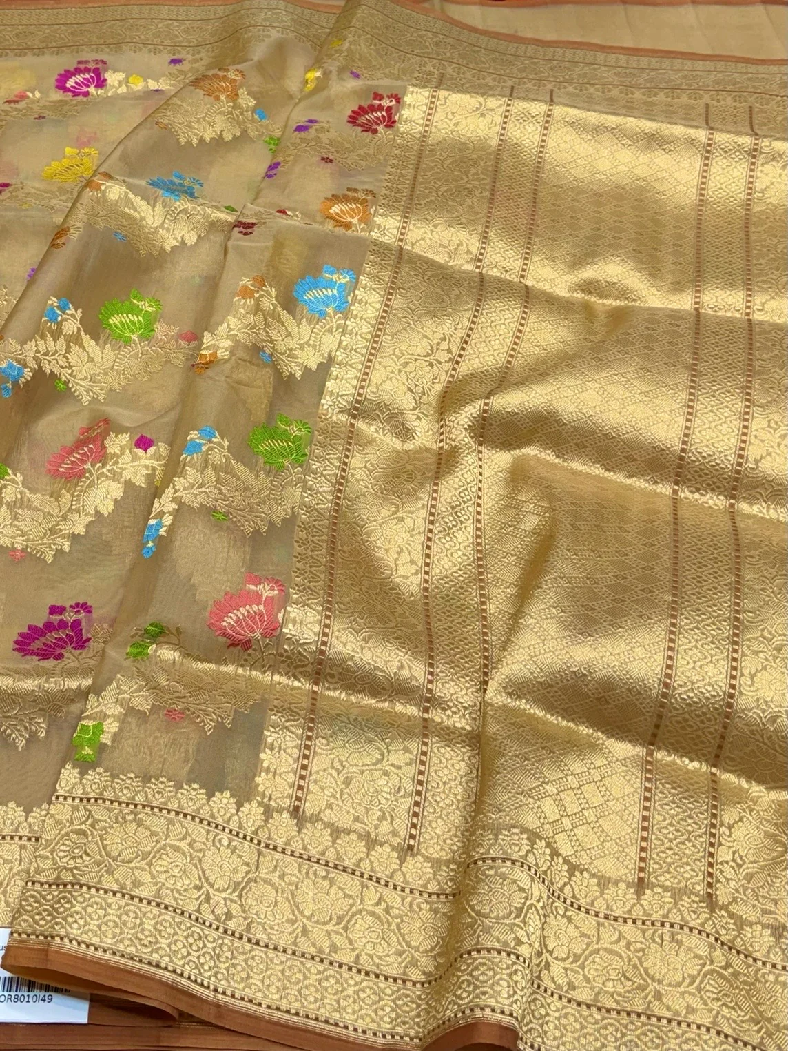 Tussar Handwoven Pure Banarasi Organza Silk Saree - Image 3