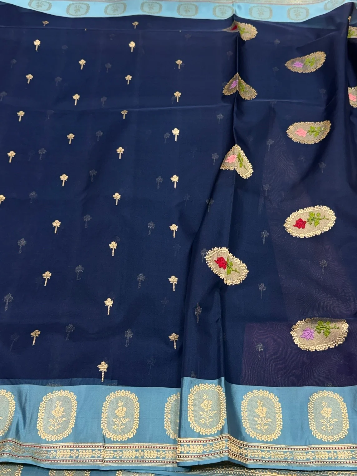 Navy Blue Handwoven Pure Banarasi Organza Silk Saree – Kadwa Weave in Kora Mulberry Silk - Image 2