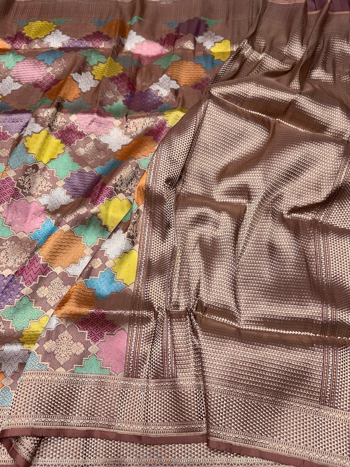 Brown Handwoven Pure Banarasi Rangkaat Silk Saree – Meenakari Design, Pure Katan-Mulberry Silk - Image 3