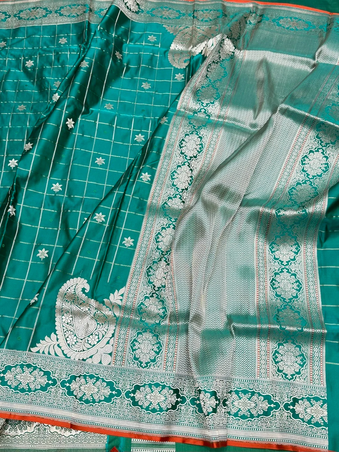 Teal Green Handwoven Pure Banarasi Satin Silk Saree – Kadwa Weave | 100% Pure Satin Silk | Authentic Banaras Handloom - Image 3