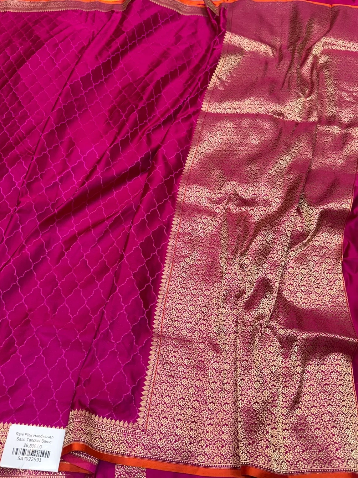 Rani Pink Handwoven Pure Banarasi Satin Tanchoi Silk Saree - Image 3