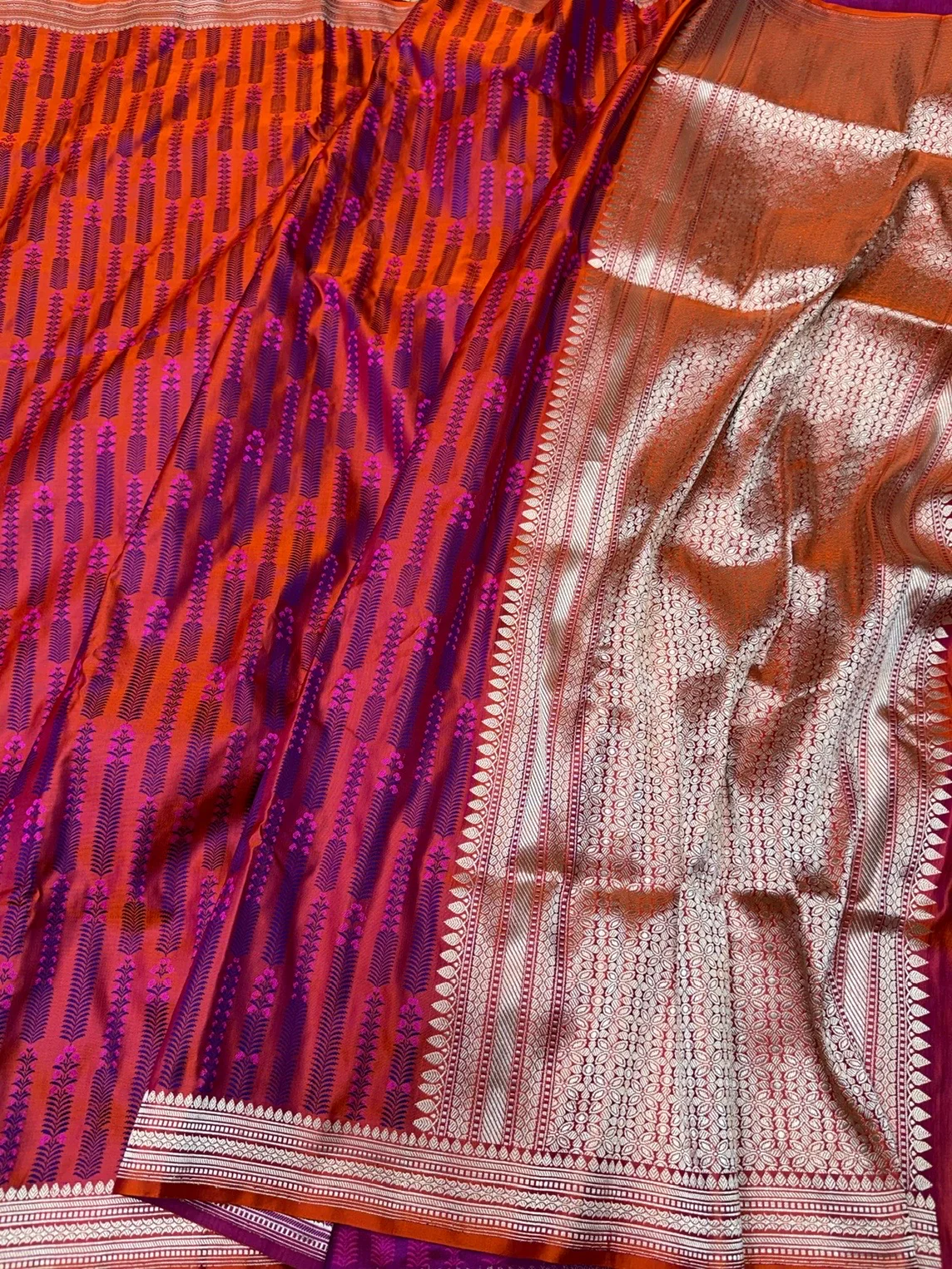 Orange Handwoven Pure Banarasi Satin Tanchoi Silk Saree - Image 2