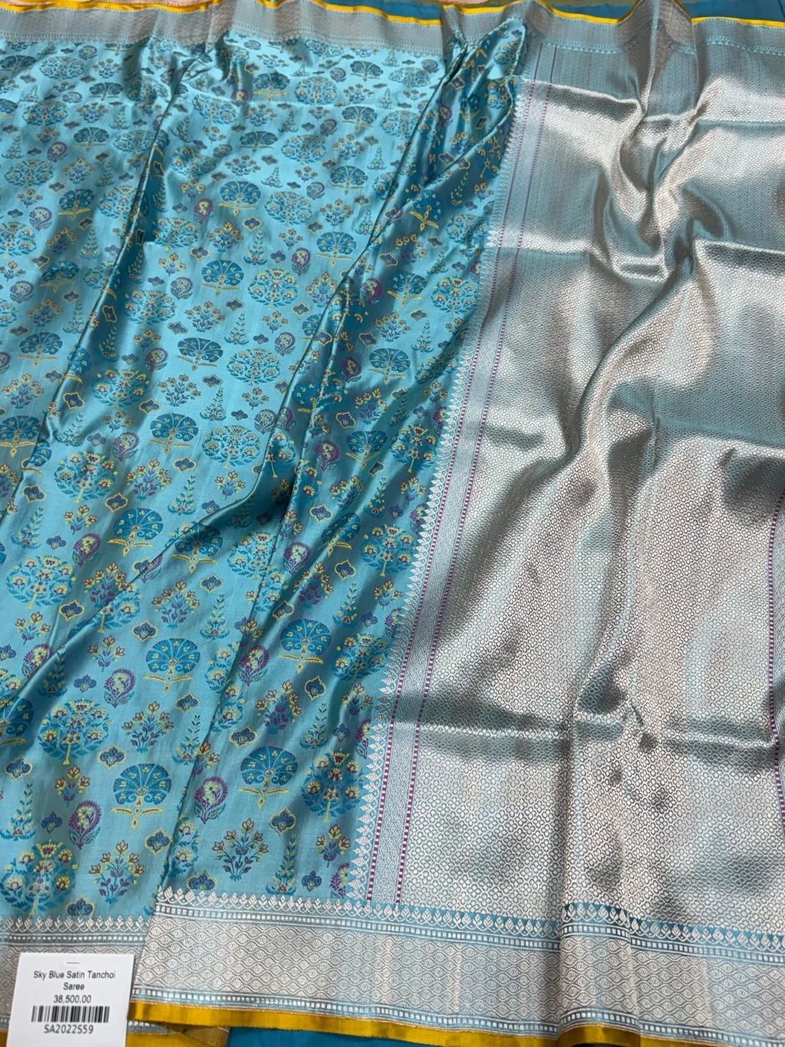 Sky Blue Handwoven Pure Banarasi Satin Tanchoi Silk Saree - Image 3