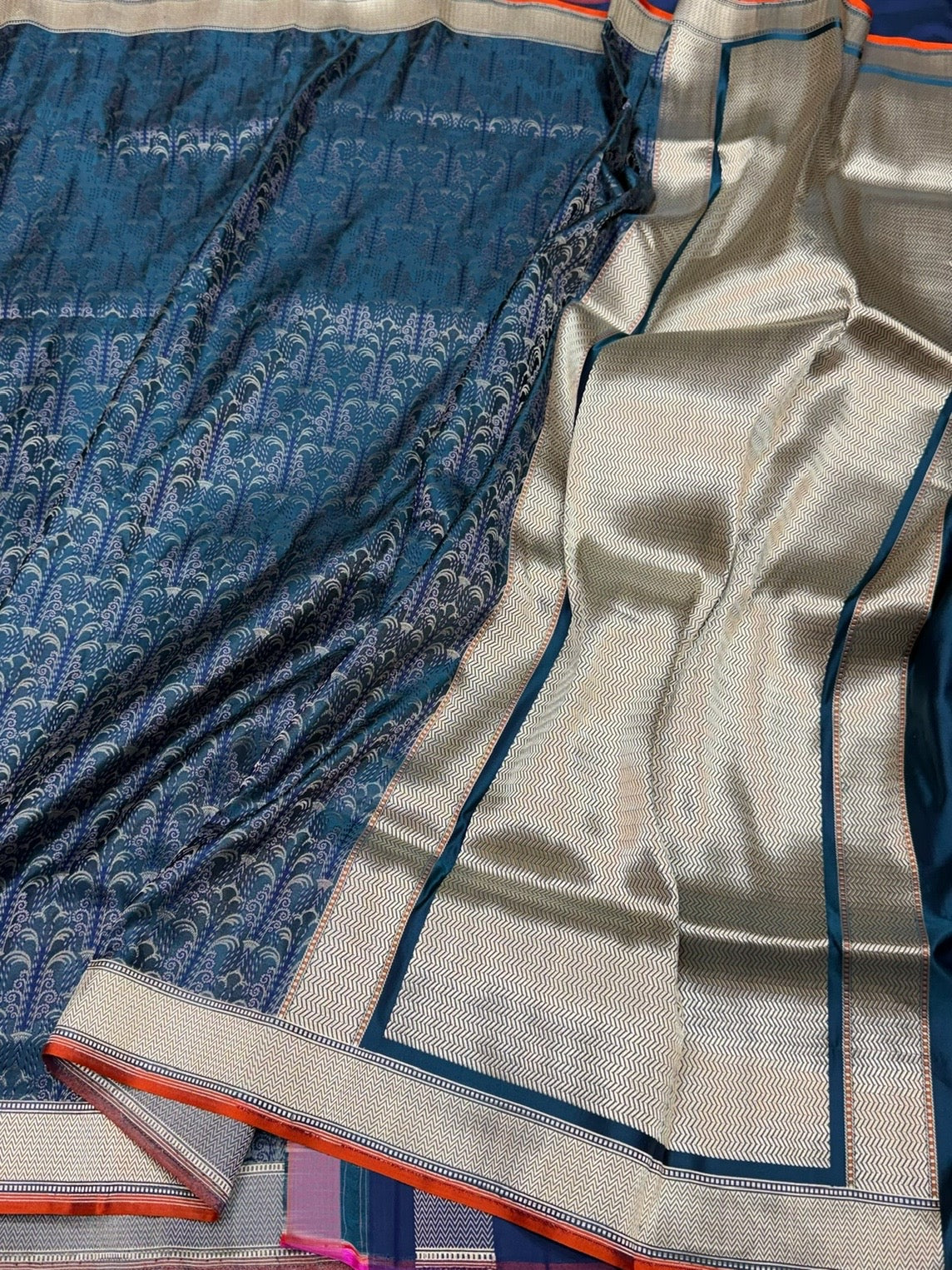 German Blue Handwoven Pure Banarasi Satin Tanchoi Silk Saree – Luxurious Satin Silk with Kadwa Weave - Image 3