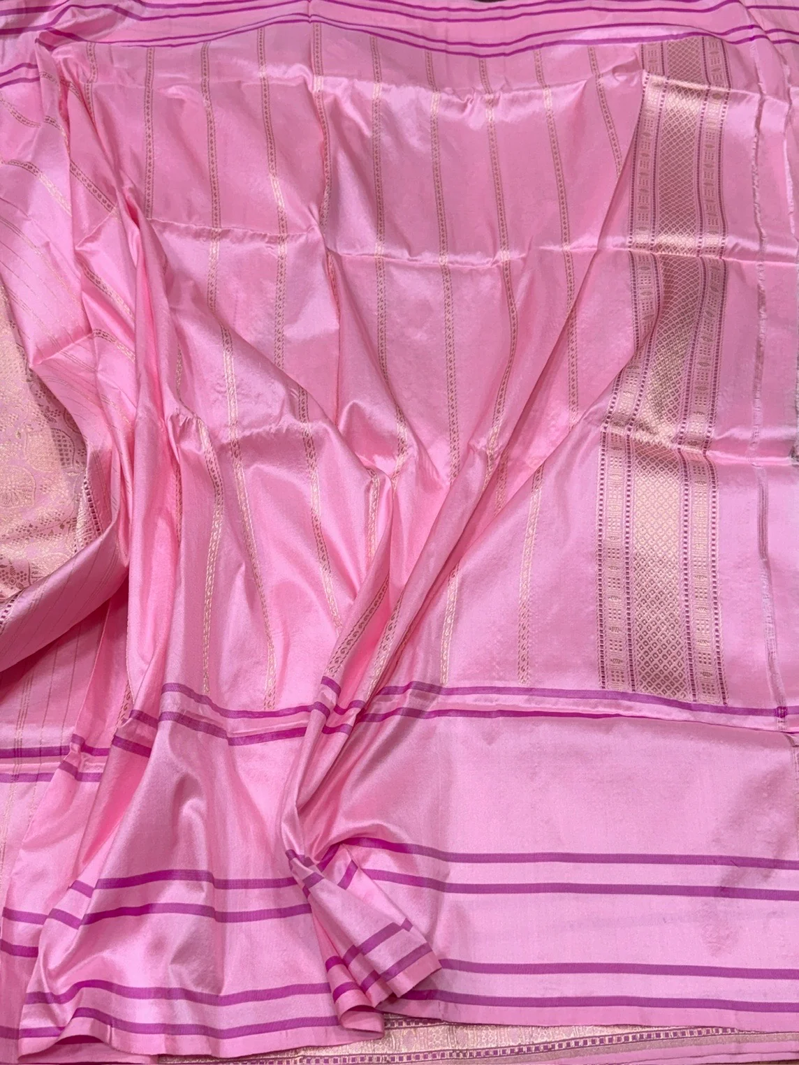 Barbie Pink Handwoven Pure Banarasi Silk Saree | Pure Katan Silk | Kadwa Weave | HMR Handlooms - Image 2