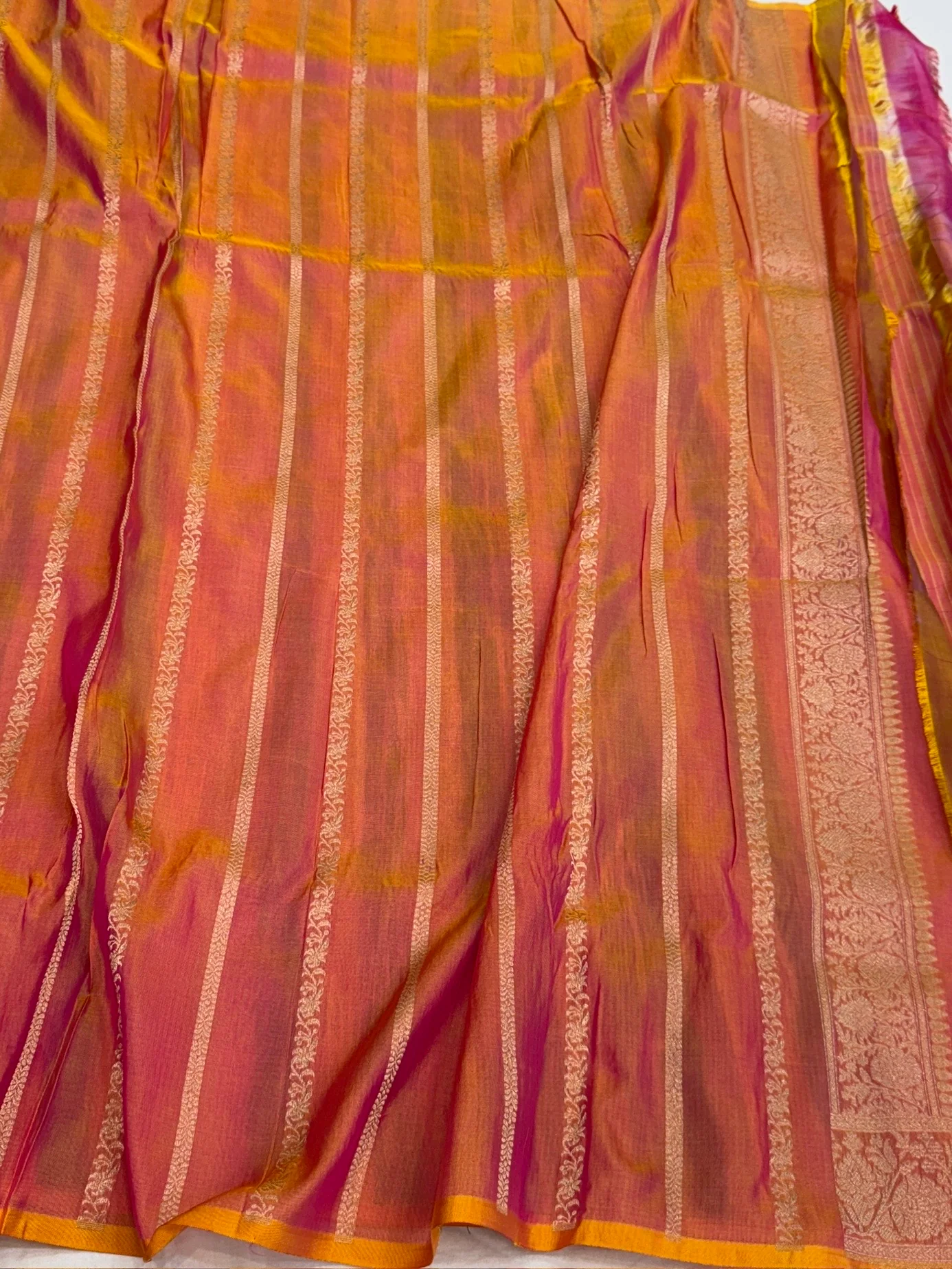 Banarasi Tilfi Minakari Pure Katan Silk Saree | Pure Silk | Minakari Work | Cutwork Technique | Banarasi Katan Silk Saree - Image 15