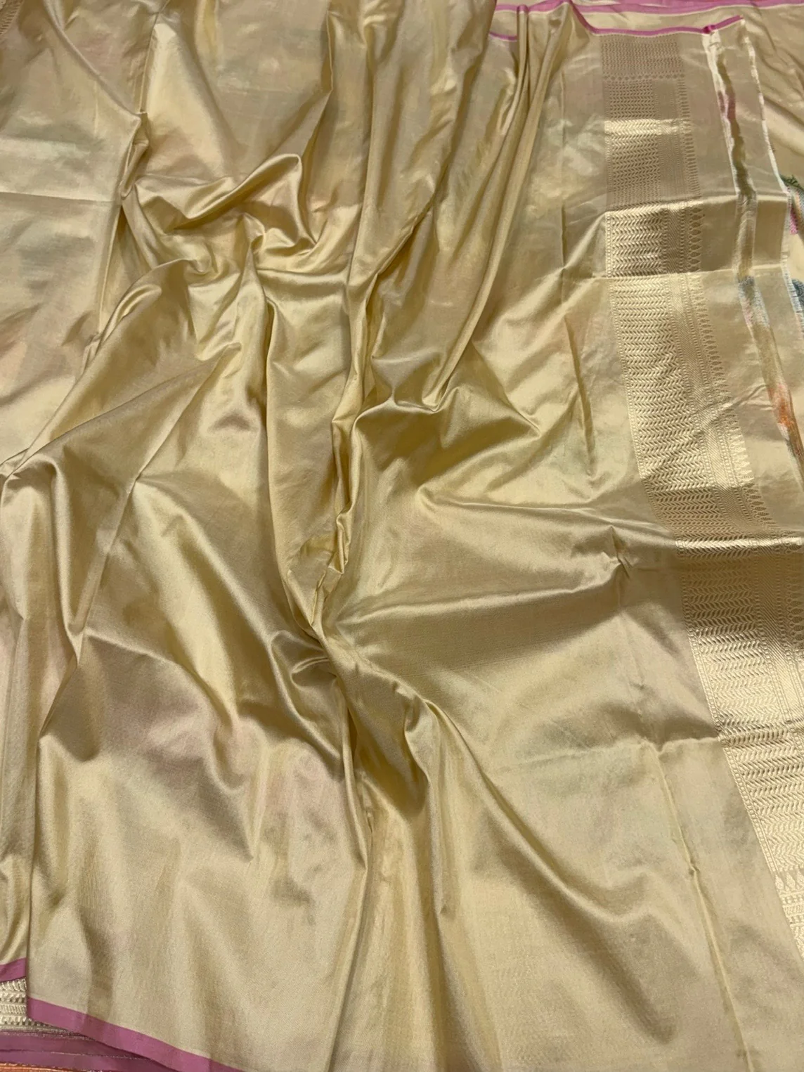 Beige Handwoven Pure Banarasi Silk Saree - Image 2