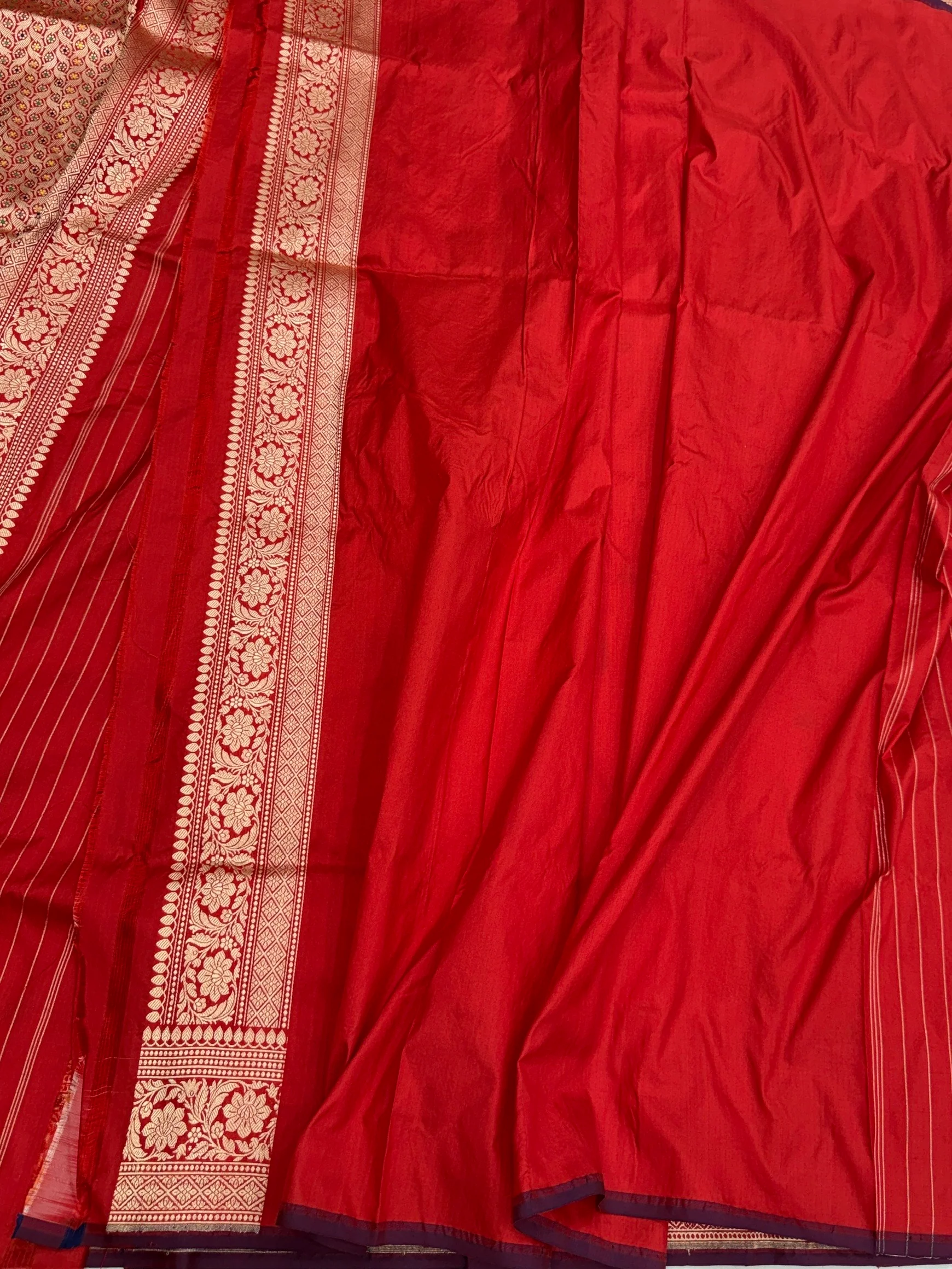 Rani Pink Handwoven Pure Banarasi Silk Saree - Image 5