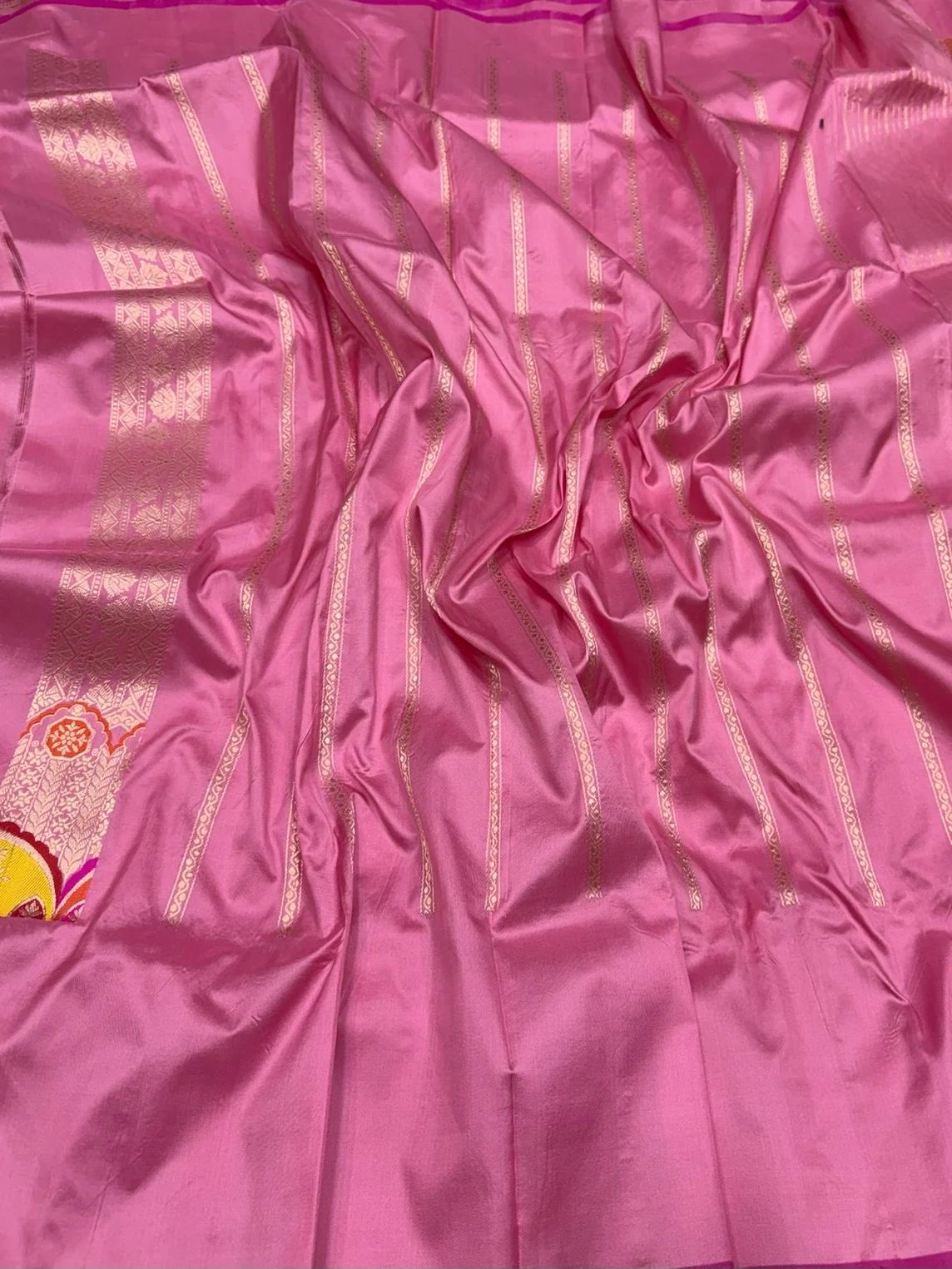 Baby Pink Handwoven Pure Banarasi Silk Saree - Image 2