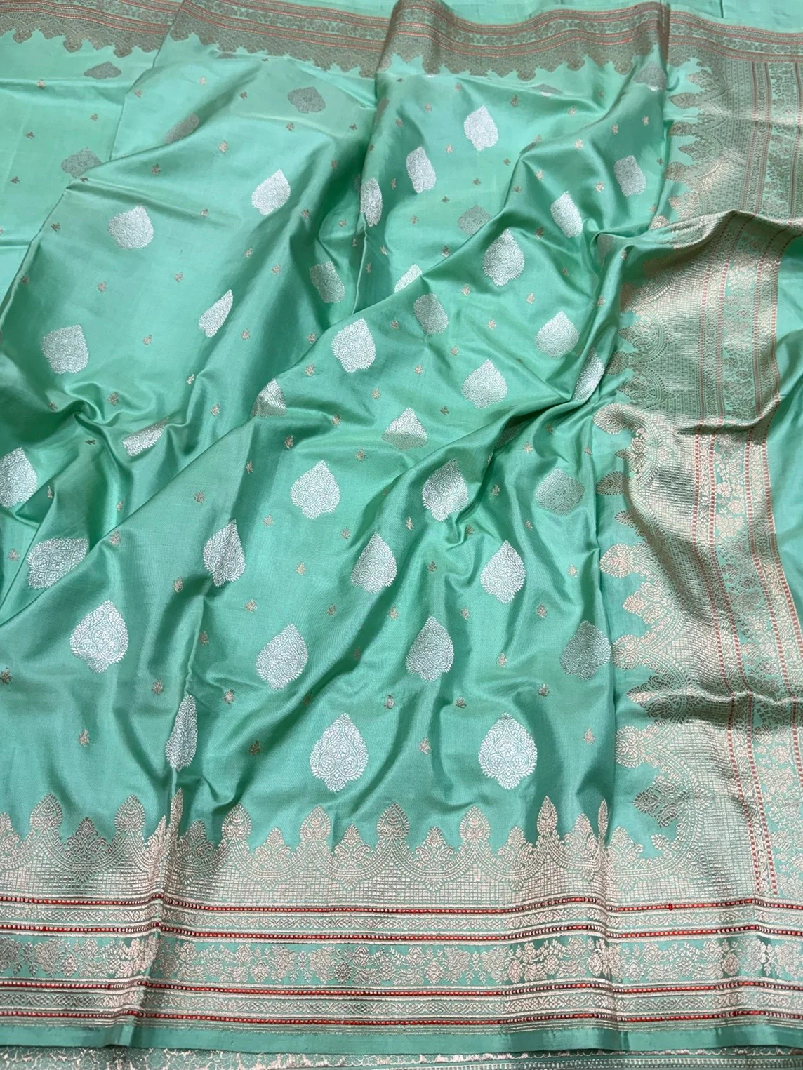 Sea Green Handwoven Pure Banarasi Silk Saree - Image 3