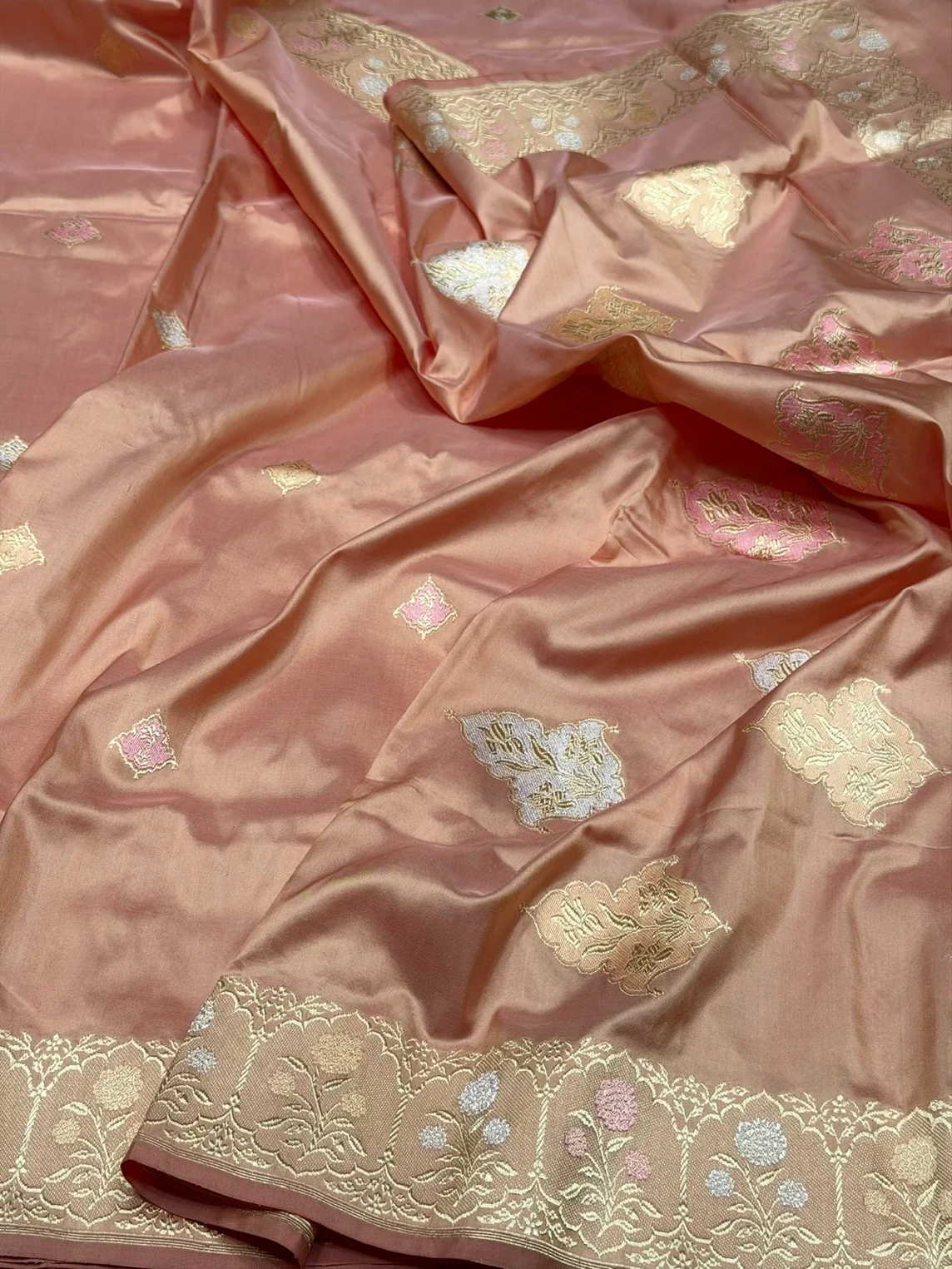 Peach Handwoven Pure Banarasi Silk Saree