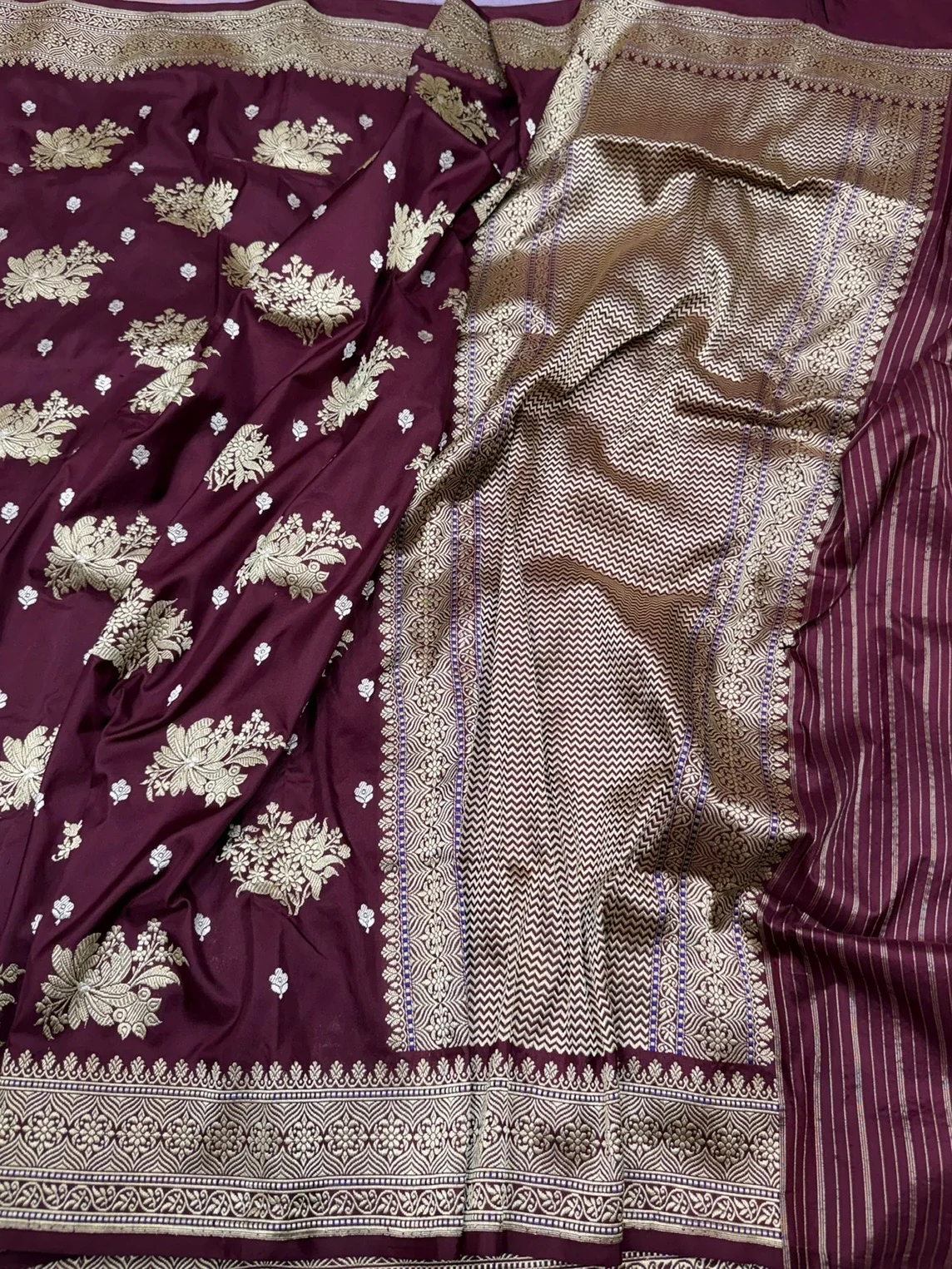Wine Handwoven Pure Banarasi Silk Saree | Kadwa Katan Mulberry Silk - Image 3