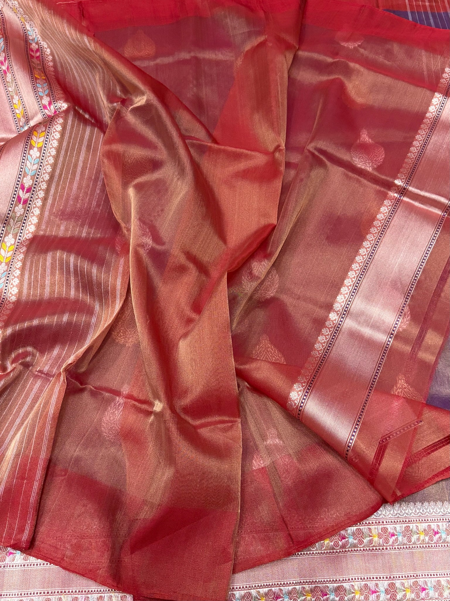 Purple Handwoven Pure Banarasi Tissue Saree - Image 2