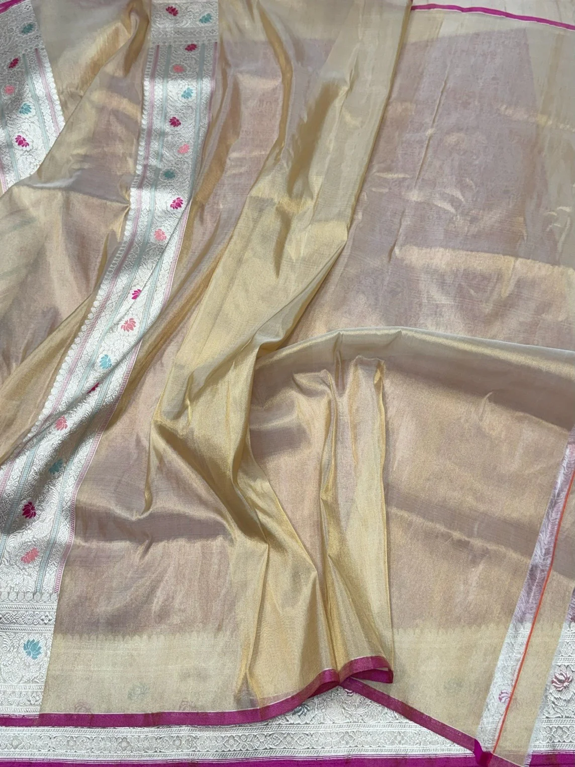 Pastel Pink Handwoven Pure Banarasi Tissue Silk Saree – Ektara Tissue, Kadwa Weave, Lightweight Banarasi - Image 3