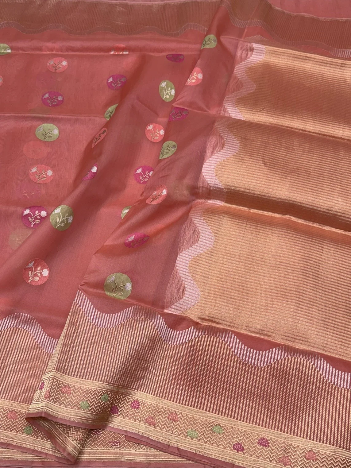 Peach Handwoven Pure Organza Silk Saree - Image 3
