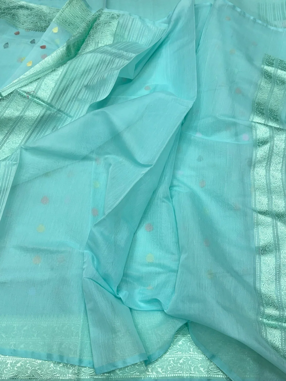 Handwoven Pure Banarasi Cotton Saree - Image 11