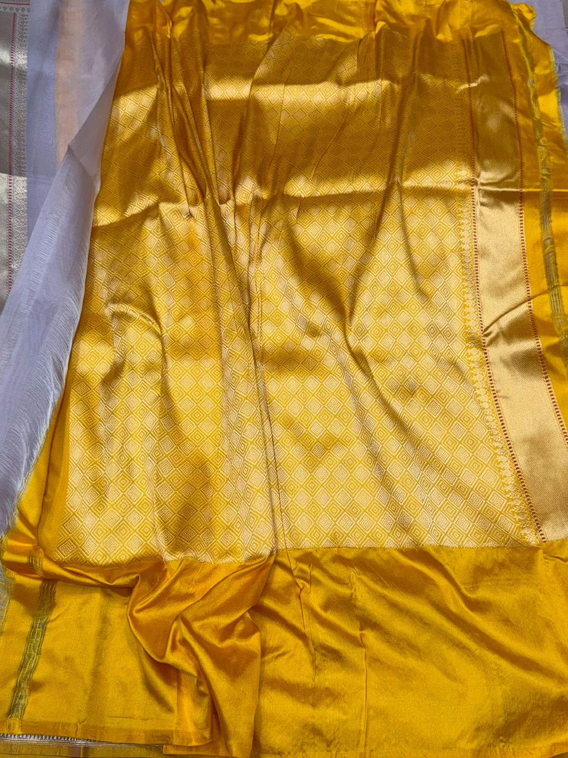 Light Lavender Handwoven Pure Organza Silk Saree – Kadwa Weave, Kora-Mulberry Silk, Skirt Border Saree - Image 2