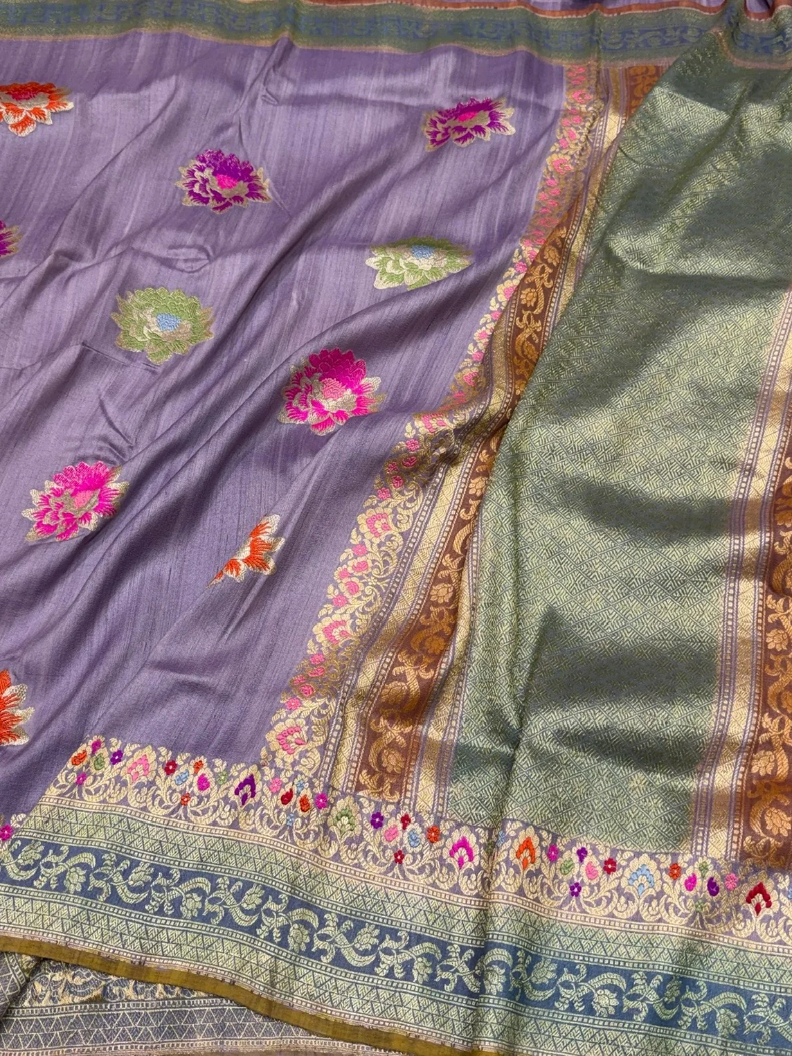 Mauve Handwoven Pure Tussar Georgette Saree - Image 3
