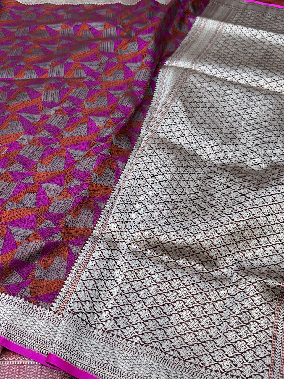 Wine Handwoven Pure Banarasi Satin Tanchoi Silk Saree - Image 2