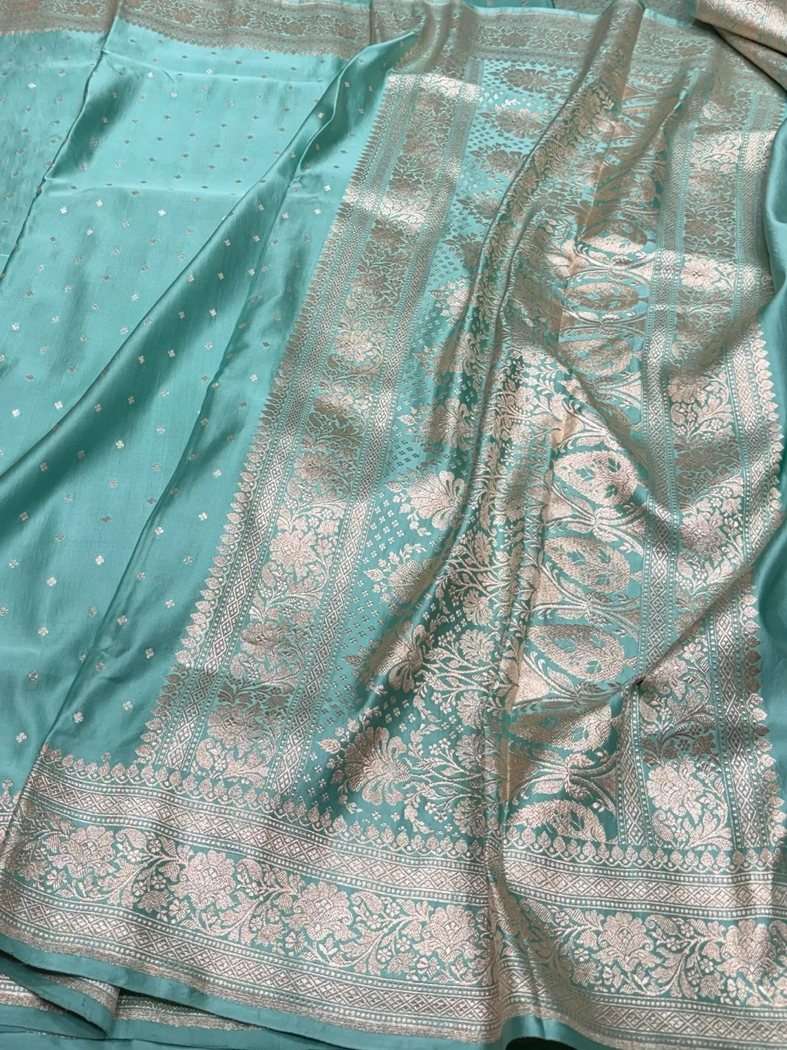 Sea Blue Handwoven Vintage Pure Banarasi Satin Silk Saree - Image 3