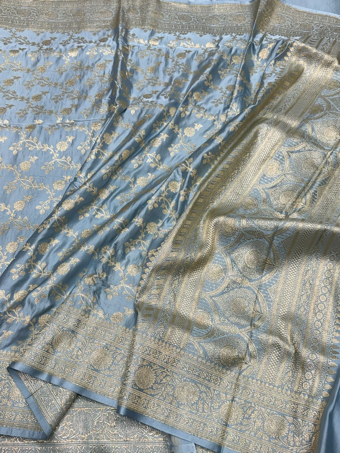 Bluish Grey Handwoven Vintage Pure Banarasi Satin Silk Saree - Image 3